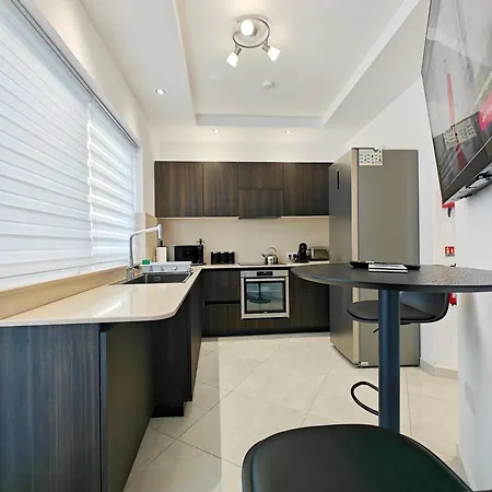 Apartman Valley View 4 *